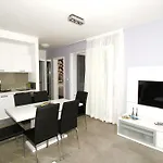 Lavanda Deluxe Appartement *