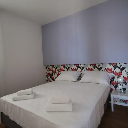 Apartment Lavanda Deluxe Rogoznica (Sibenik-Knin)