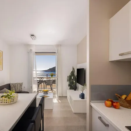 Lavanda Deluxe Apartman Rogoznica