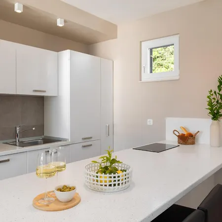 Lavanda Deluxe Apartman *