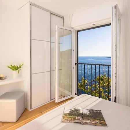 Lavanda Deluxe Apartman Rogoznica