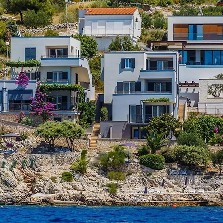 Lavanda Deluxe Apartment