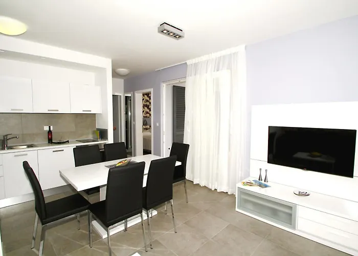 Lavanda Deluxe Apartman *